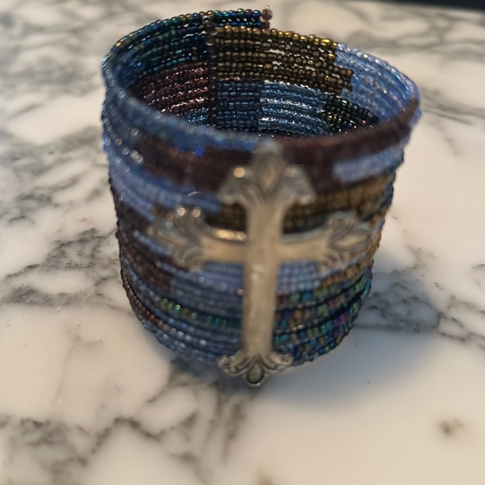 Cross bracelet